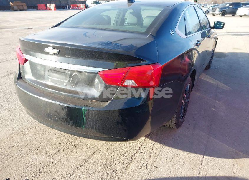 Photo 4 of 2017 Chevrolet Impala 1LT (VIN 1G1105S39HU185512)