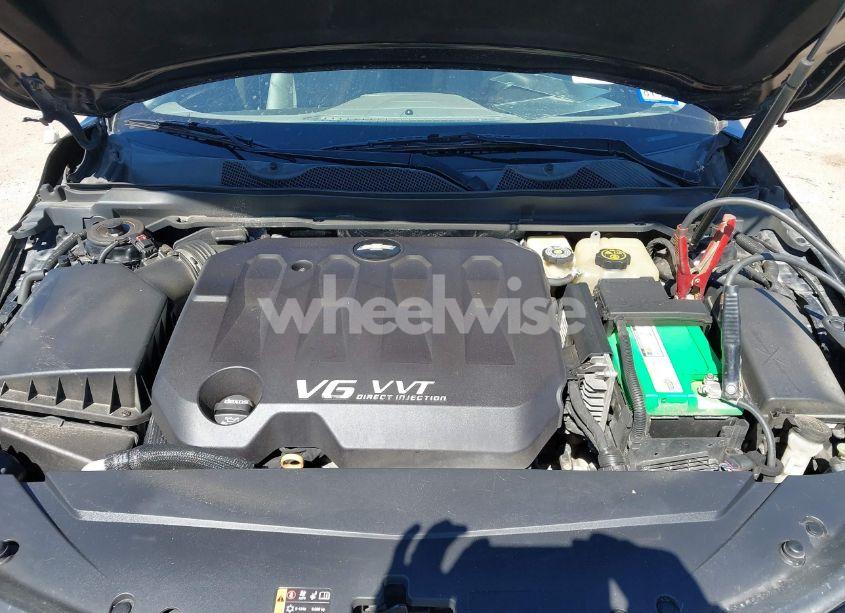 Photo 10 of 2017 Chevrolet Impala 1LT (VIN 1G1105S39HU189768)