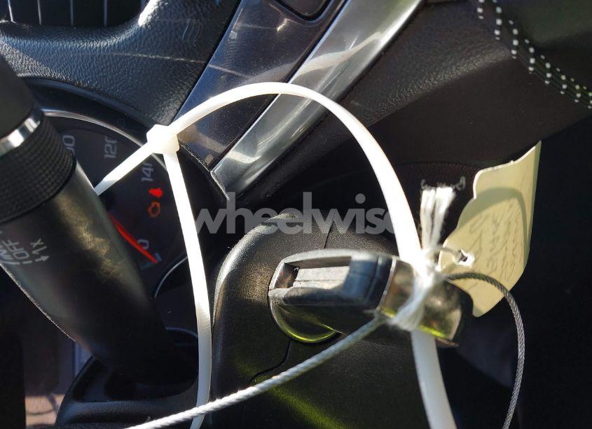 Photo 11 of 2017 Chevrolet Impala 1LT (VIN 1G1105S39HU189768)