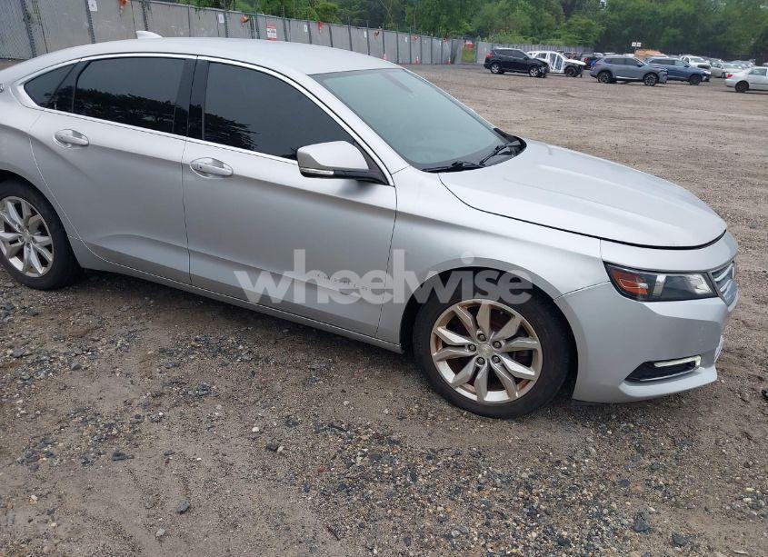 2018 Chevrolet Impala 1LT (VIN 1G1105S39JU135456) main photo