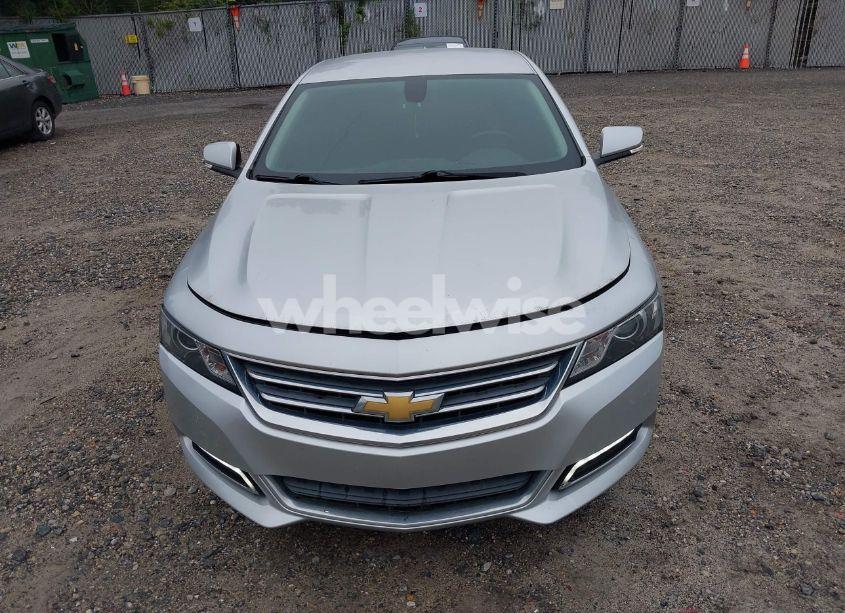Photo 11 of 2018 Chevrolet Impala 1LT (VIN 1G1105S39JU135456)