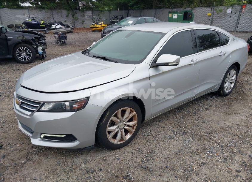 Photo 2 of 2018 Chevrolet Impala 1LT (VIN 1G1105S39JU135456)