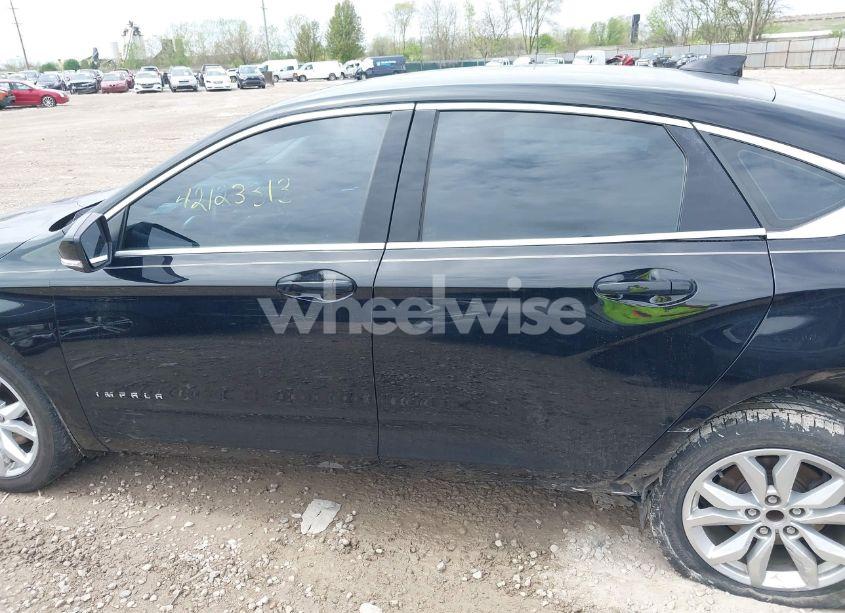 Photo 15 of 2017 Chevrolet Impala 1LT (VIN 1G1105S3XHU191335)