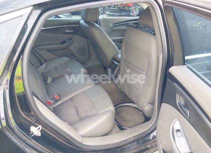 Photo 8 of 2017 Chevrolet Impala 1LT (VIN 1G1105S3XHU191335)