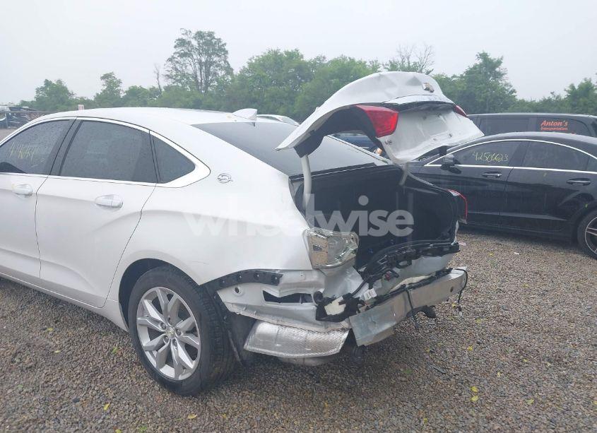 Photo 22 of 2017 Chevrolet Impala 1LT (VIN 1G1105S3XHU214175)