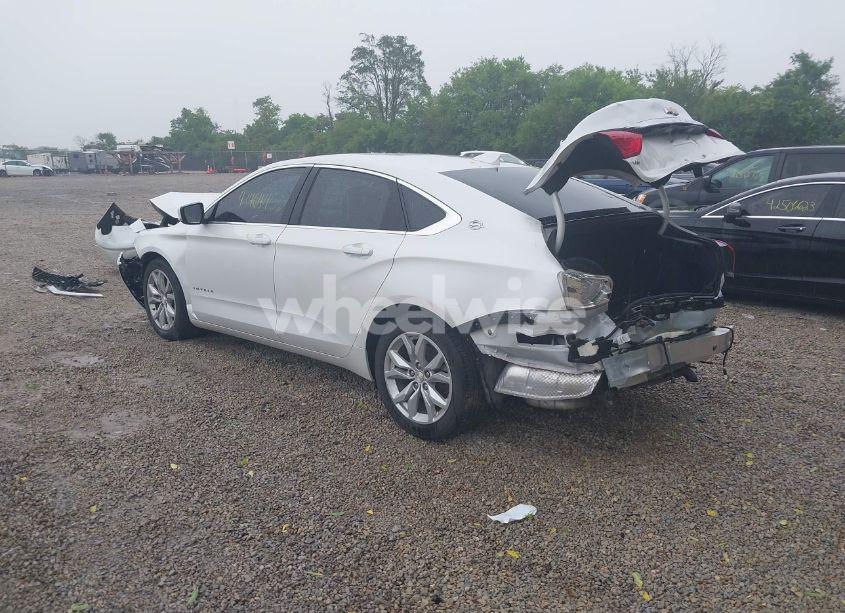 Photo 3 of 2017 Chevrolet Impala 1LT (VIN 1G1105S3XHU214175)