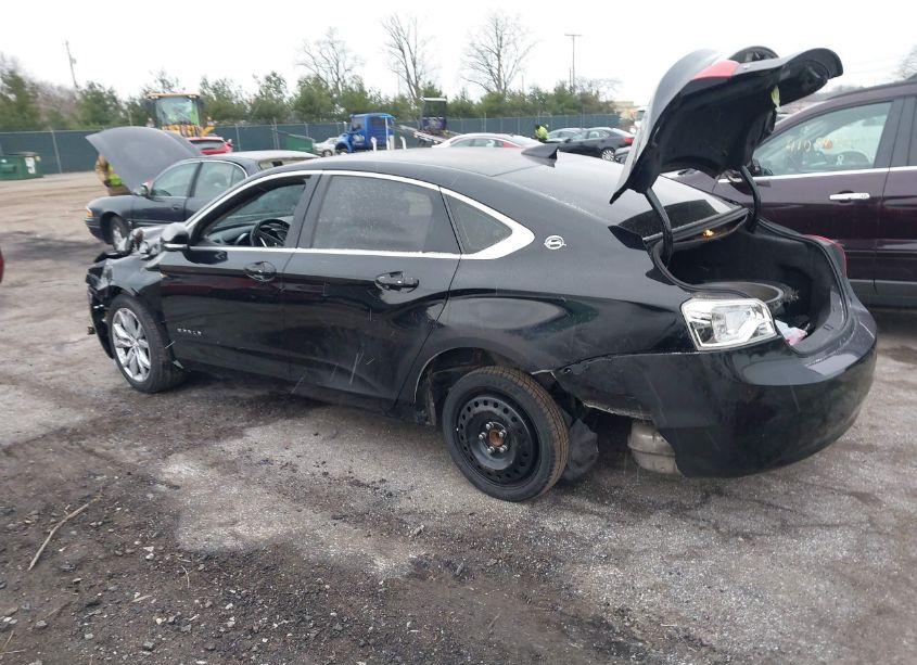 Photo 14 of 2018 Chevrolet Impala 1LT (VIN 1G1105S3XJU108041)