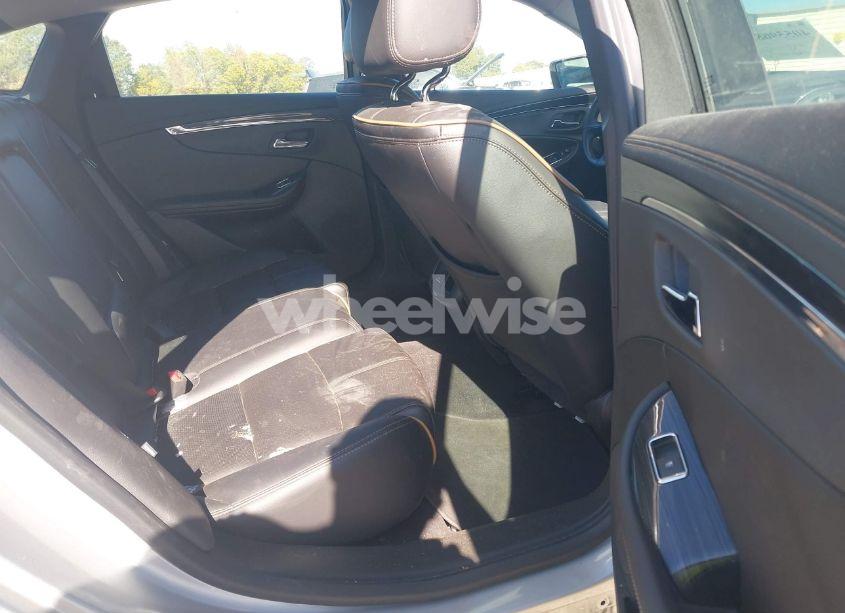 Photo 8 of 2020 Chevrolet Impala FWD PREMIER (VIN 1G1105S3XLU108446)