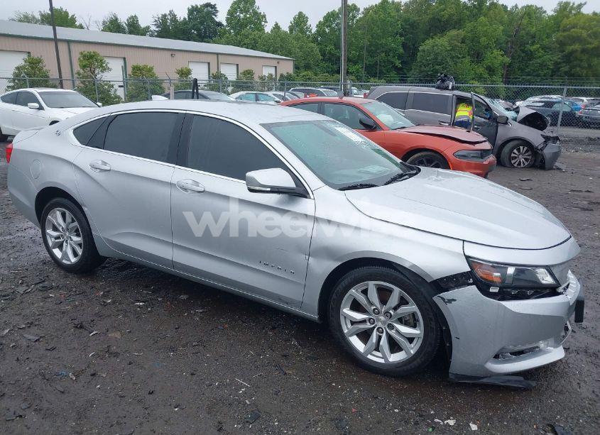 2018 Chevrolet Impala 1LT (VIN 1G1105SA1JU131478) main photo