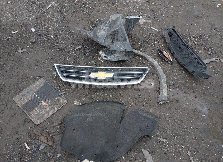 Photo 12 of 2018 Chevrolet Impala 1LT (VIN 1G1105SA1JU131478)