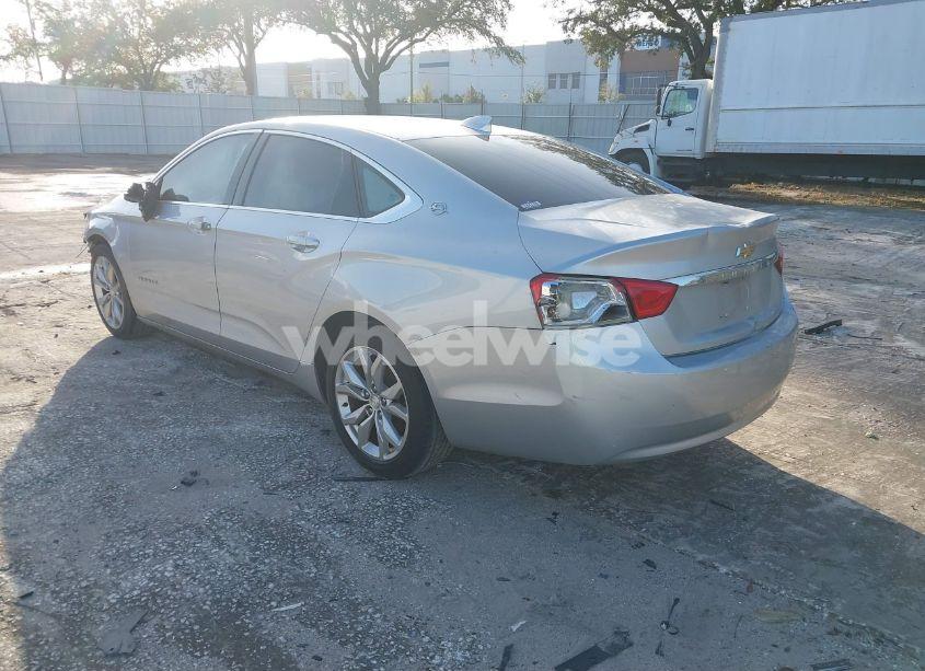 Photo 3 of 2017 Chevrolet Impala 1LT (VIN 1G1105SA2HU160143)