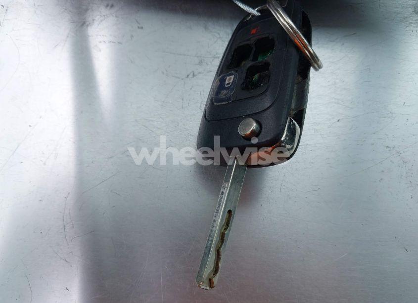 Photo 11 of 2016 Chevrolet Impala 1LT (VIN 1G1105SA3GU140952)