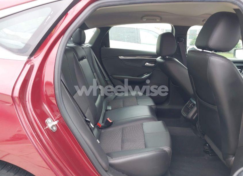 Photo 8 of 2016 Chevrolet Impala 1LT (VIN 1G1105SA3GU140952)