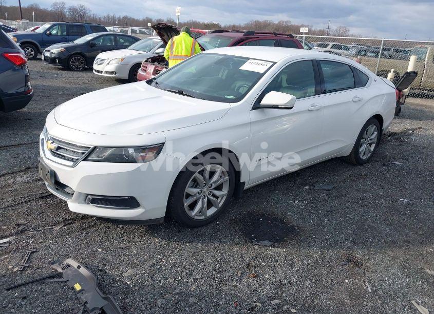 Photo 2 of 2016 Chevrolet Impala 1LT (VIN 1G1105SA3GU161137)