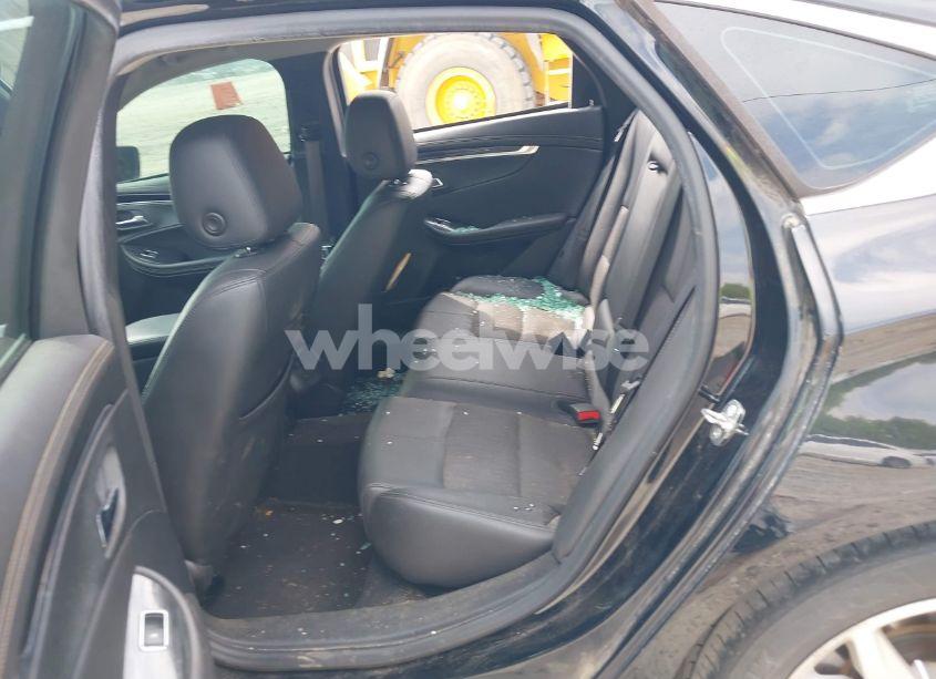 Photo 8 of 2017 Chevrolet Impala 1LT (VIN 1G1105SA4HU190602)