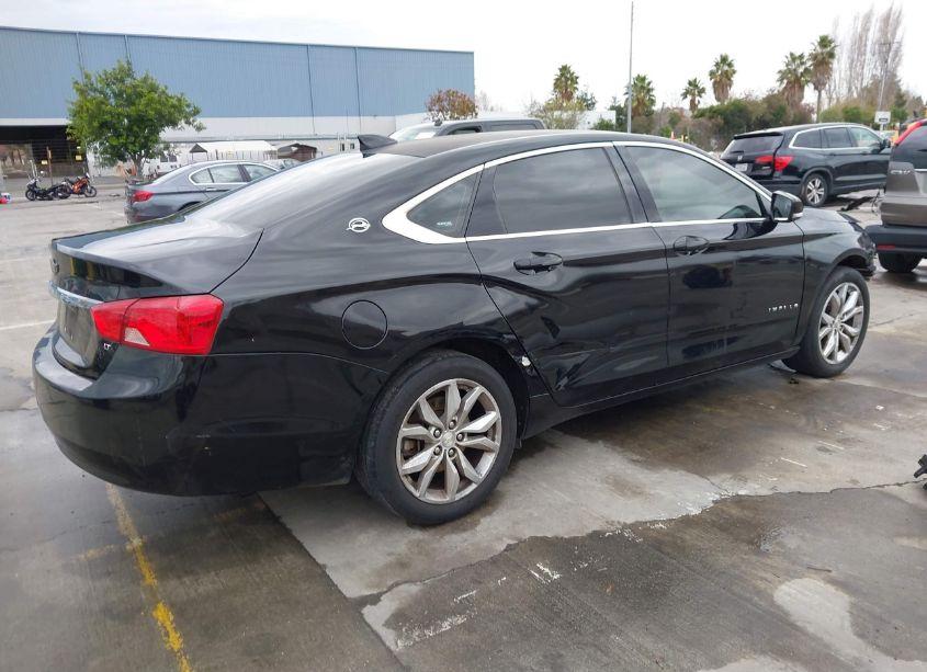Photo 4 of 2017 Chevrolet Impala 1LT (VIN 1G1105SA4HU199350)