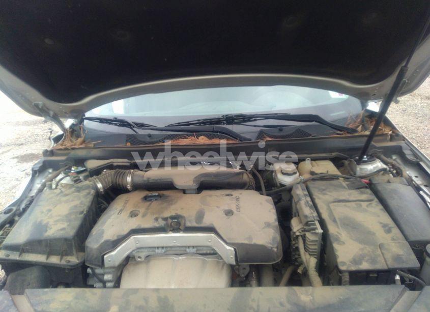 Photo 10 of 2018 Chevrolet Impala 1LT (VIN 1G1105SA6JU136269)