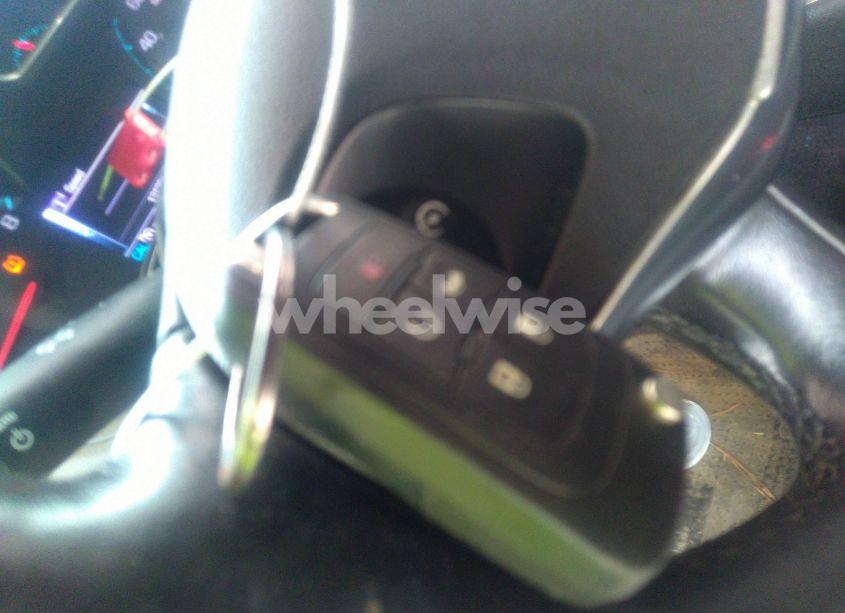 Photo 11 of 2018 Chevrolet Impala 1LT (VIN 1G1105SA6JU136269)