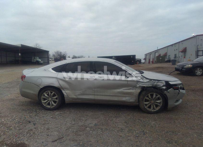 Photo 13 of 2018 Chevrolet Impala 1LT (VIN 1G1105SA6JU136269)