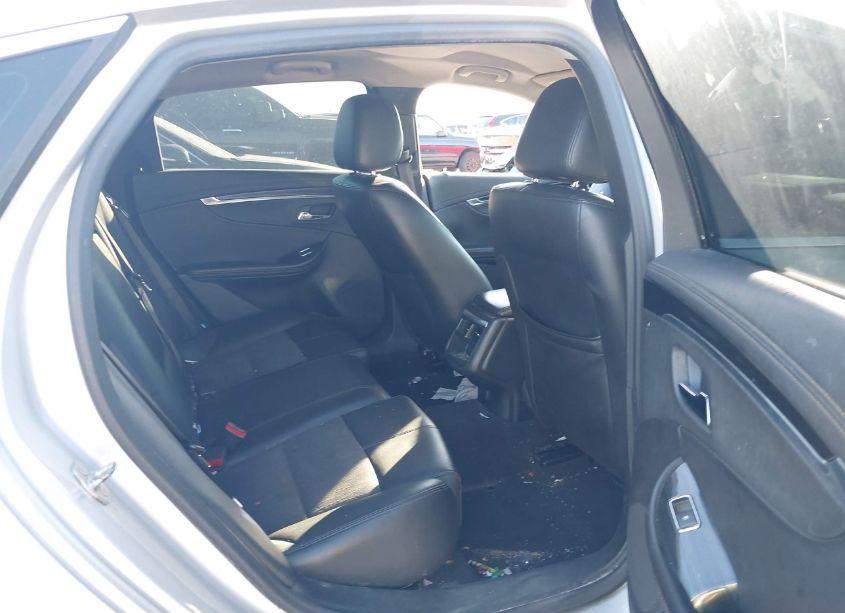 Photo 8 of 2016 Chevrolet Impala 1LT (VIN 1G1105SA7GU153199)