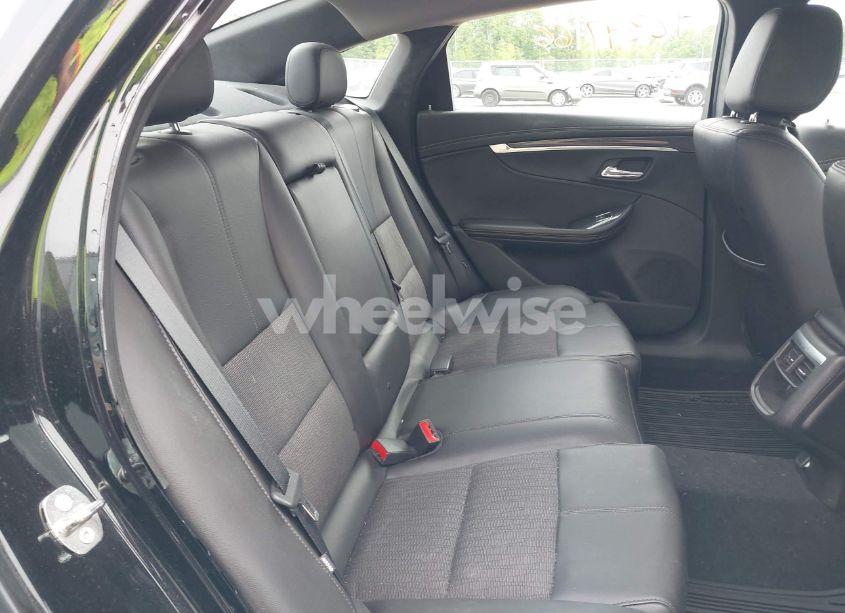 Photo 8 of 2016 Chevrolet Impala 1LT (VIN 1G1105SA7GU159746)