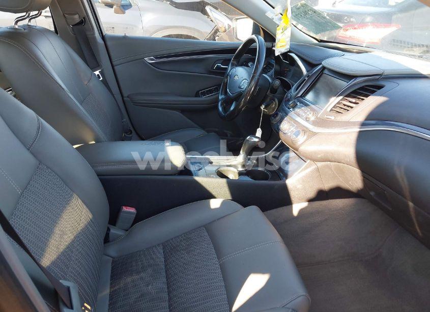 Photo 5 of 2017 Chevrolet Impala 1LT (VIN 1G1105SA7HU156377)