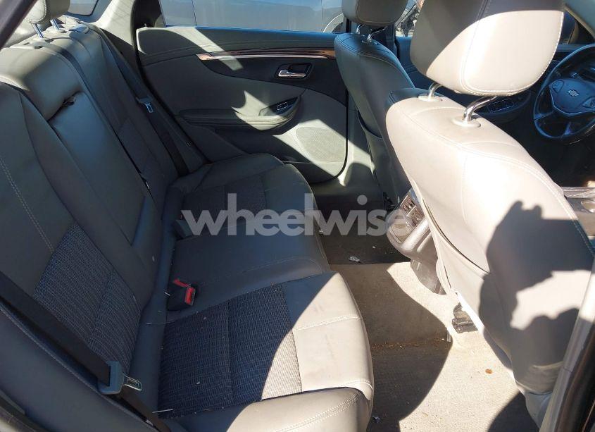 Photo 8 of 2017 Chevrolet Impala 1LT (VIN 1G1105SA7HU156377)