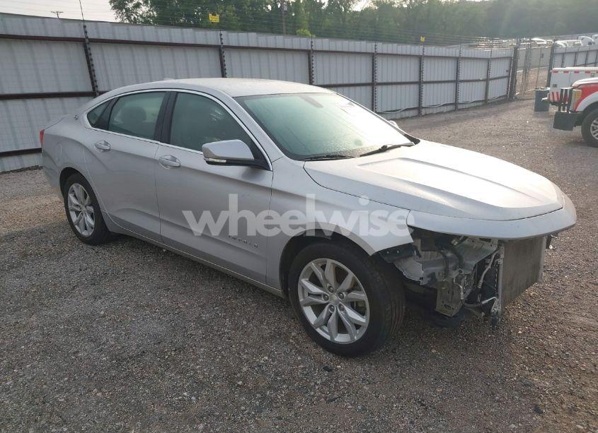 2018 Chevrolet Impala 1LT (VIN 1G1105SA8JU143854) main photo