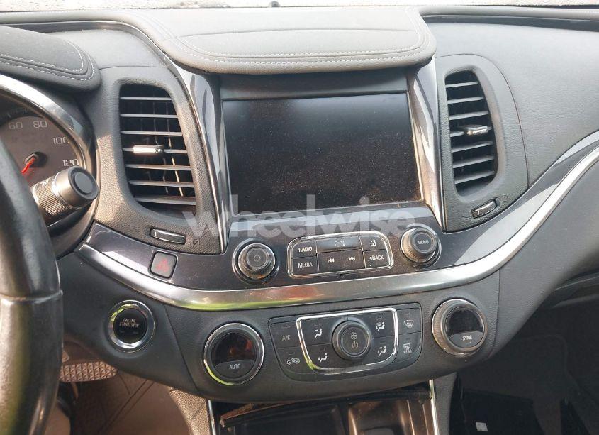 Photo 18 of 2018 Chevrolet Impala 1LT (VIN 1G1105SA8JU143854)