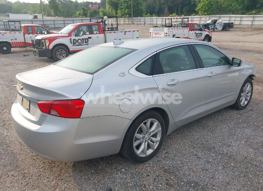 Photo 4 of 2018 Chevrolet Impala 1LT (VIN 1G1105SA8JU143854)