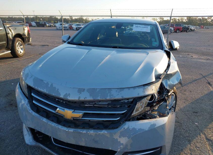 Photo 12 of 2017 Chevrolet Impala 1LT (VIN 1G1105SAXHU175781)
