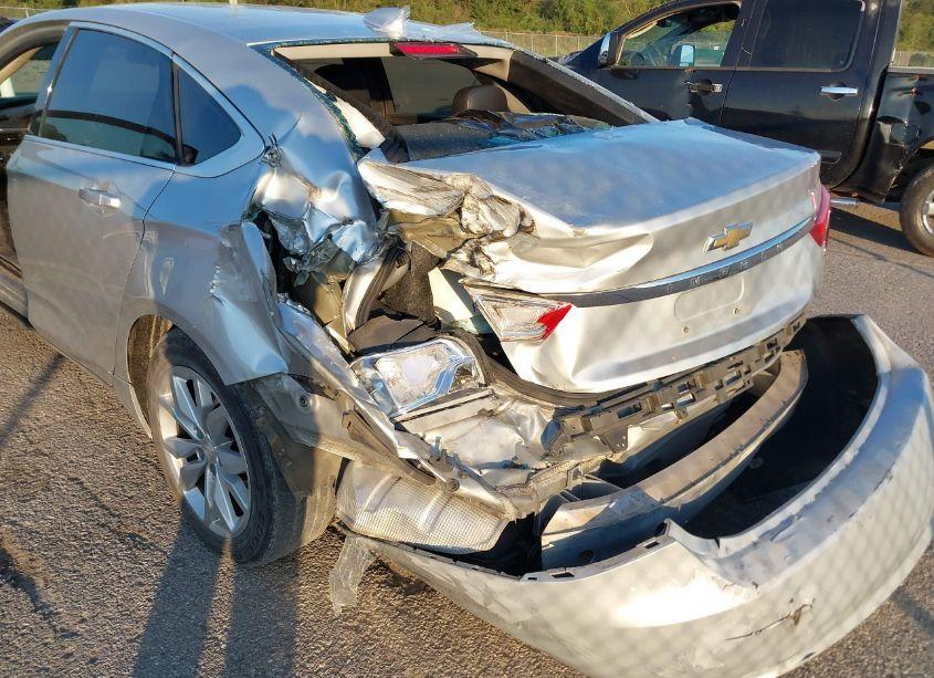 Photo 6 of 2017 Chevrolet Impala 1LT (VIN 1G1105SAXHU175781)