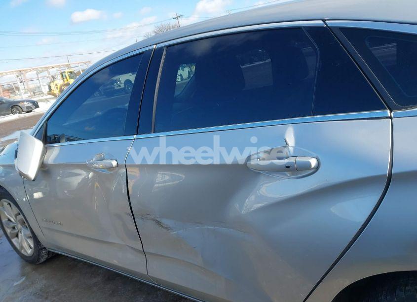 Photo 14 of 2018 Chevrolet Impala 1LT (VIN 1G1105SAXJU144147)