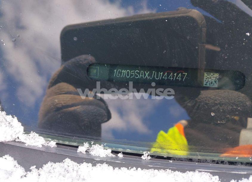 Photo 9 of 2018 Chevrolet Impala 1LT (VIN 1G1105SAXJU144147)