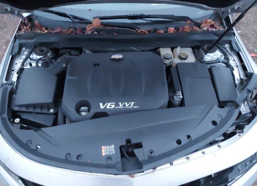 Photo 10 of 2016 Chevrolet Impala 2LT (VIN 1G1115S33GU115189)