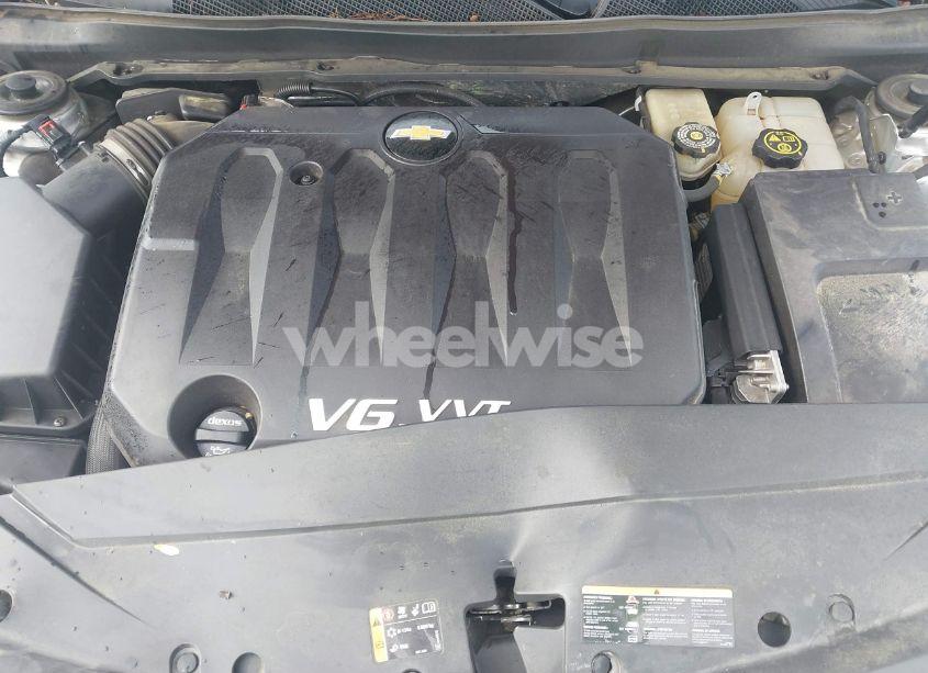 Photo 10 of 2016 Chevrolet Impala 2LT (VIN 1G1115S33GU163971)