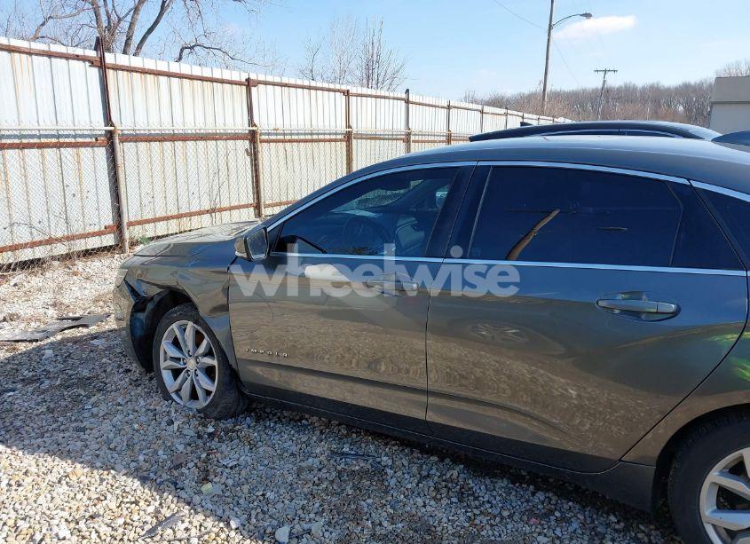 Photo 14 of 2016 Chevrolet Impala 2LT (VIN 1G1115S36GU117034)