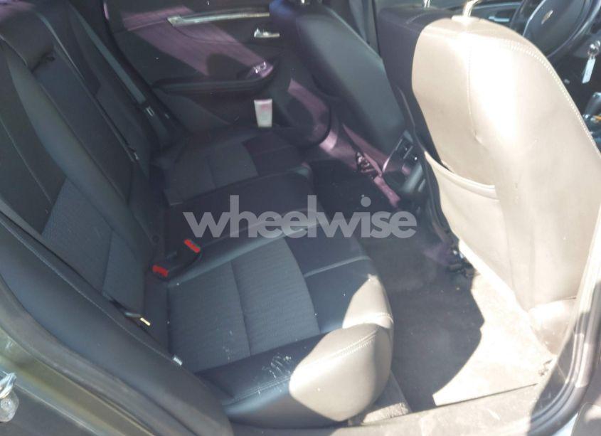 Photo 8 of 2016 Chevrolet Impala 2LT (VIN 1G1115S36GU117034)