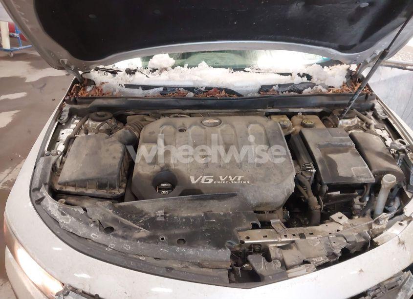 Photo 10 of 2016 Chevrolet Impala 2LT (VIN 1G1115S3XGU158606)