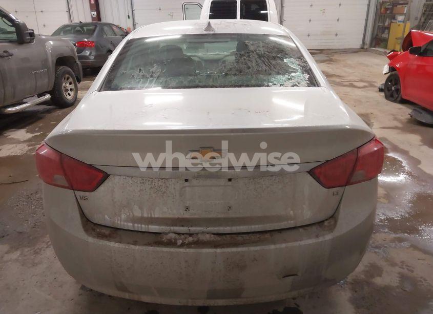 Photo 16 of 2016 Chevrolet Impala 2LT (VIN 1G1115S3XGU158606)