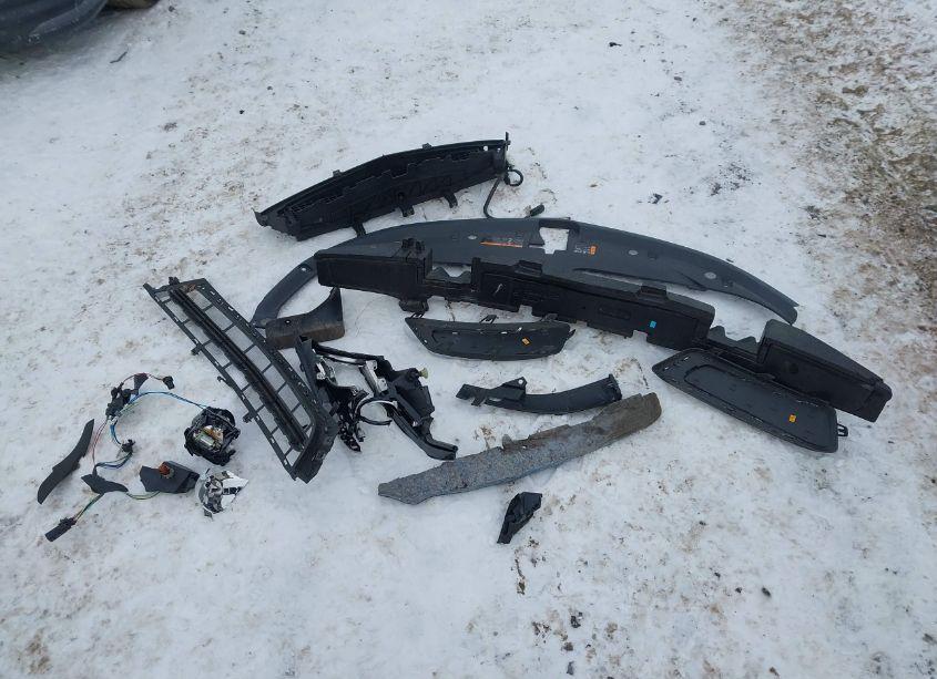 Photo 12 of 2015 Chevrolet Impala 1LT (VIN 1G1115SL1FU106053)