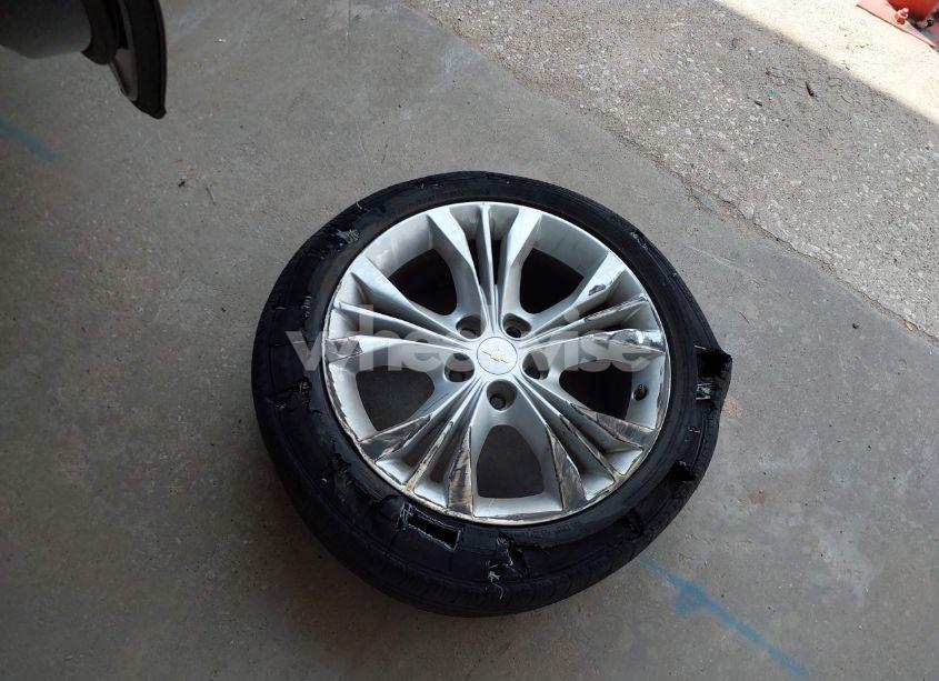 Photo 12 of 2015 Chevrolet Impala 1LT (VIN 1G1115SL2FU130748)