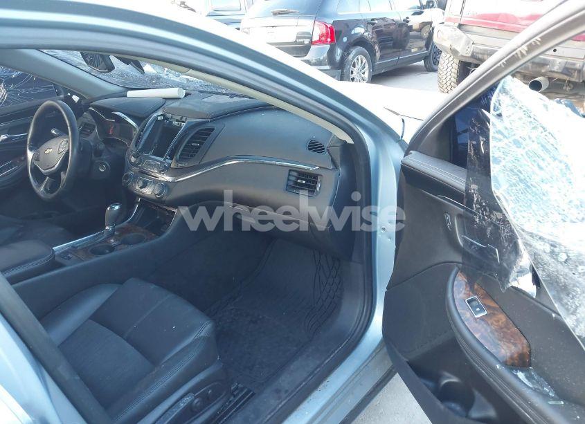 Photo 5 of 2014 Chevrolet Impala 1LT (VIN 1G1115SL3EU132636)