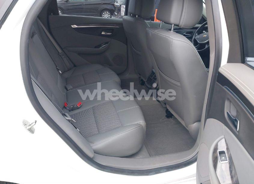 Photo 8 of 2014 Chevrolet Impala 1LT (VIN 1G1115SL4EU119524)