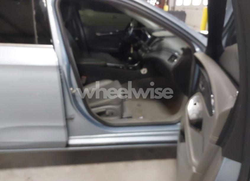 Photo 5 of 2014 Chevrolet Impala 1LT (VIN 1G1115SL5EU144917)