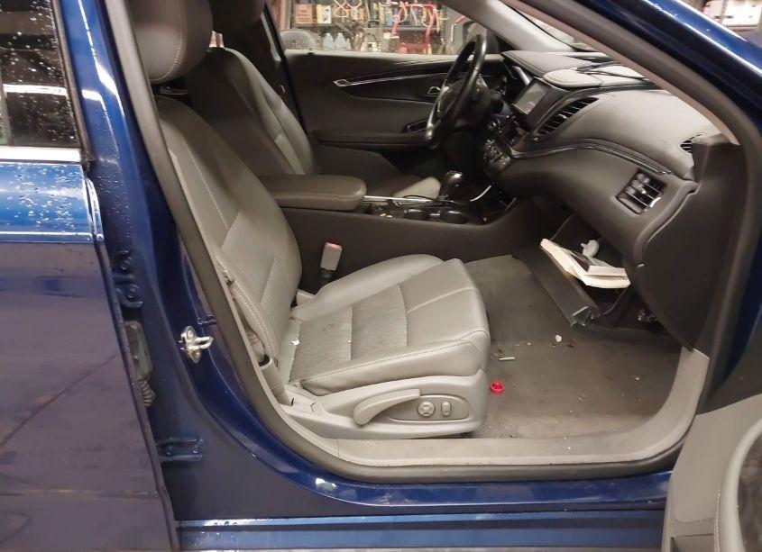 Photo 5 of 2014 Chevrolet Impala 1LT (VIN 1G1115SL6EU139726)