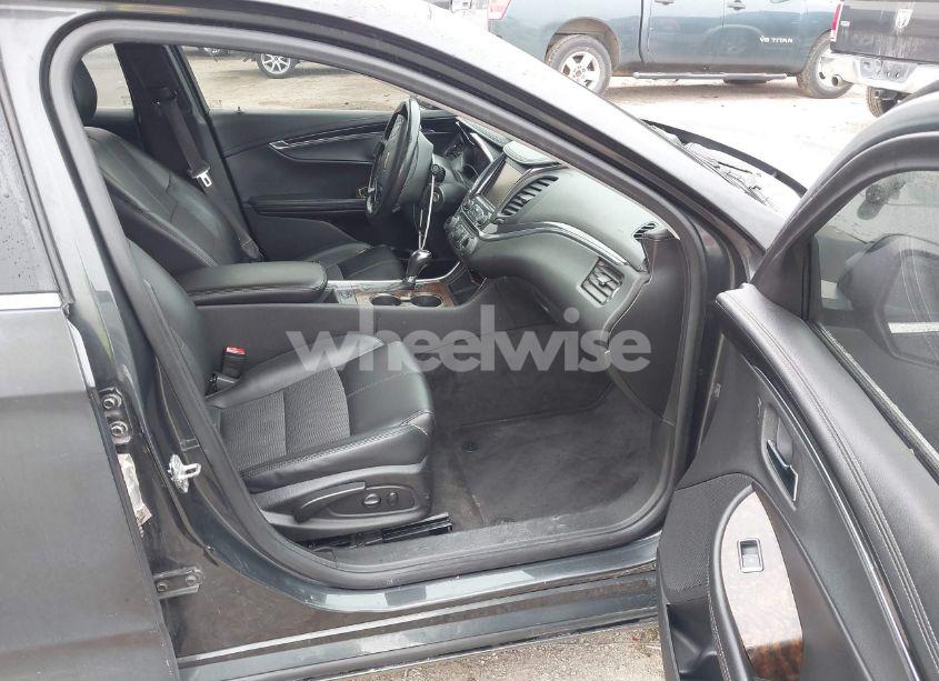 Photo 5 of 2015 Chevrolet Impala 1LT (VIN 1G1115SL7FU136500)