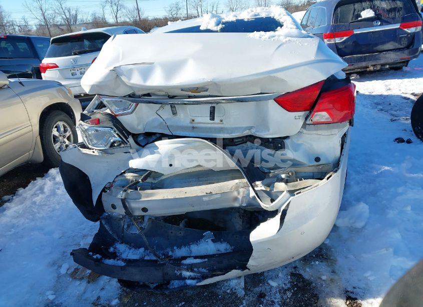 Photo 15 of 2015 Chevrolet Impala 1LT (VIN 1G1115SLXFU121666)