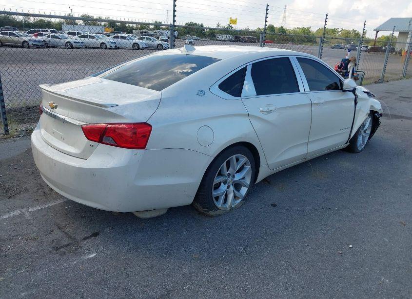 Photo 4 of 2014 Chevrolet Impala 2LT (VIN 1G1125S30EU130050)