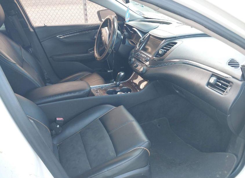 Photo 5 of 2014 Chevrolet Impala 2LT (VIN 1G1125S30EU130050)